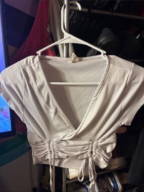 Heart & Hips Light Beige Ruched V-Neck Drawstring Crop Top